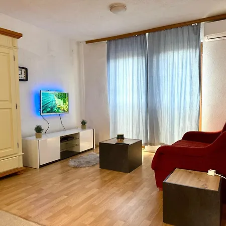Apartment New Hill House
